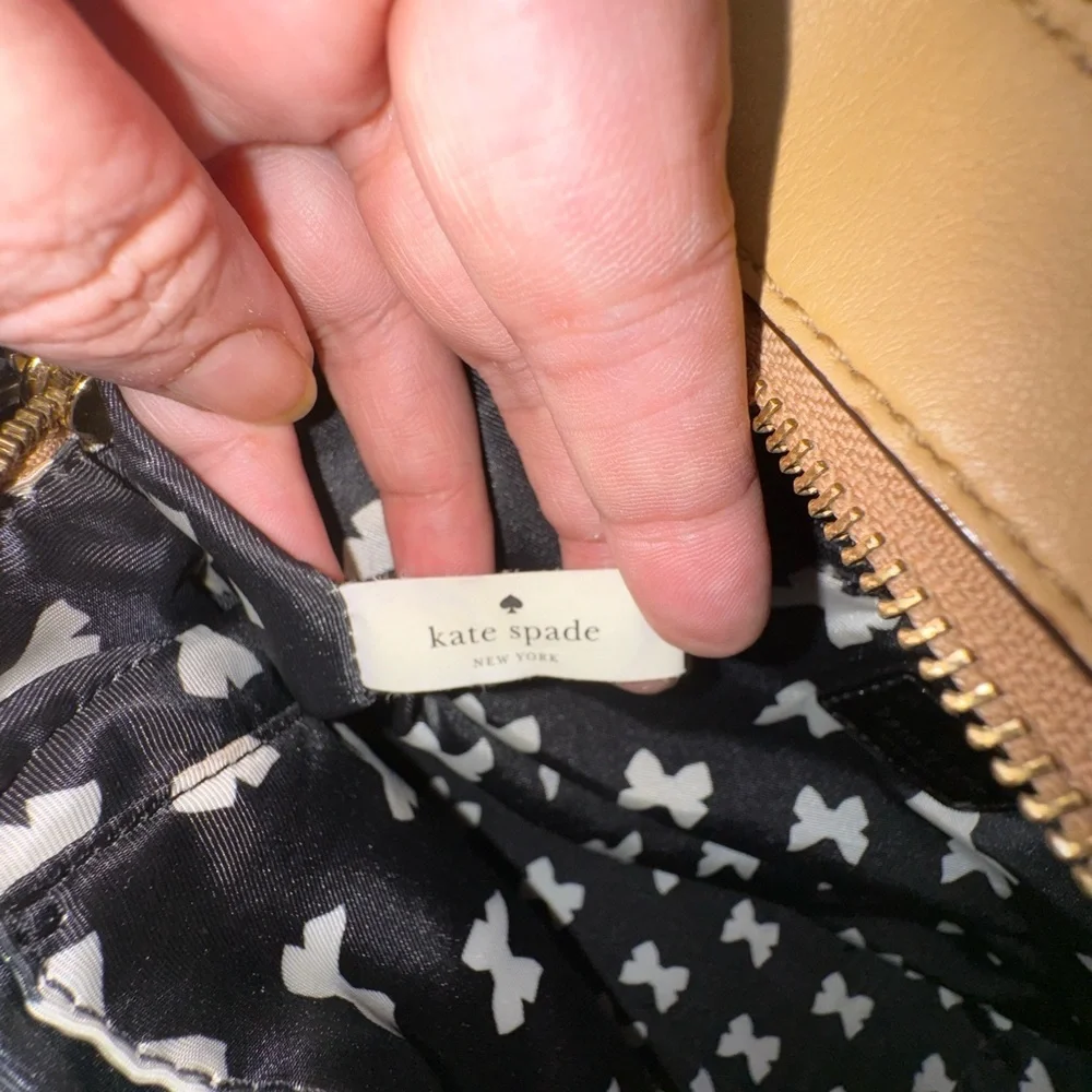 Vintage KATE SPADE Chelsea Park Porter Satchel/Shoulder in beige & black Leather